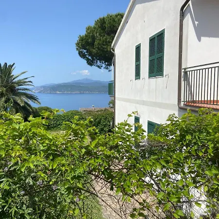 Dom wakacyjny Residenza Peducelli - Helloelba